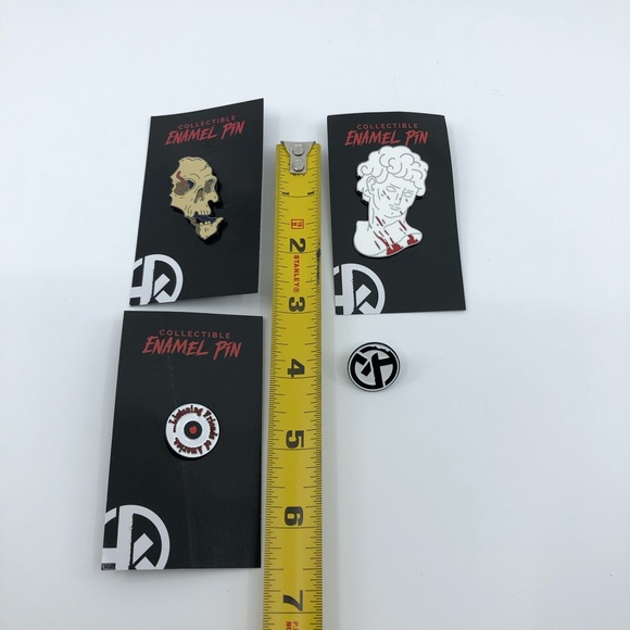 4 Enamel Pins - Picture 6 of 7